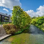 Modern Cozy With Free Parking In Trendy Paupys Lägenhet