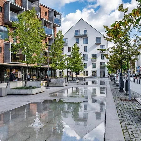 Lägenhet Modern Cozy With Free Parking In Trendy Paupys