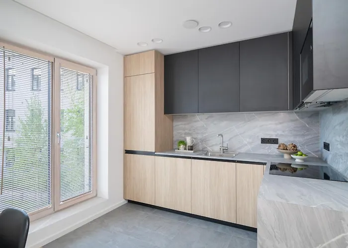 Modern Cozy With Free Parking In Trendy Paupys Apartman